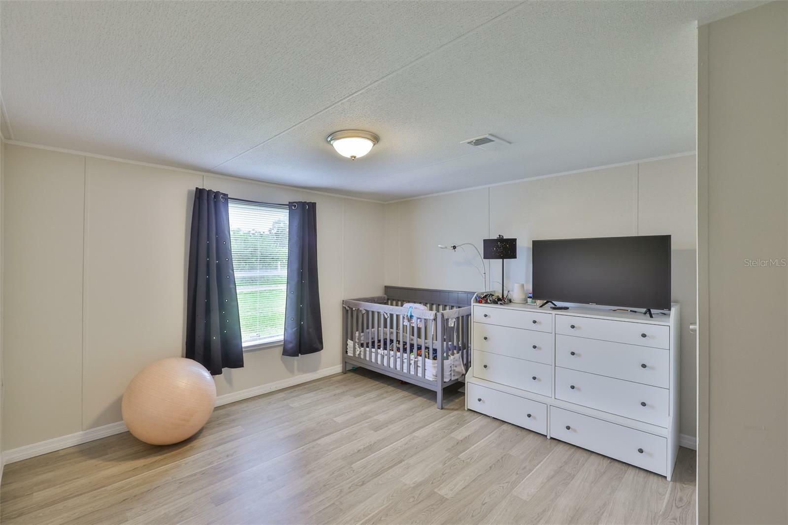 Property Photo: 6105 Naron Lane FL 33565