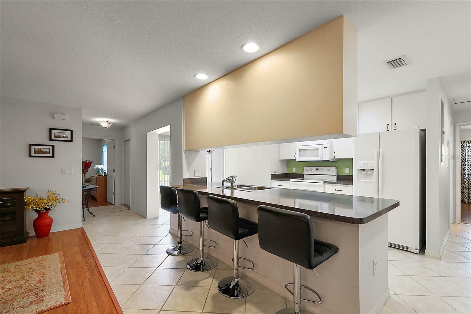 Property Photo: 1105 Apple Terrace FL 34748