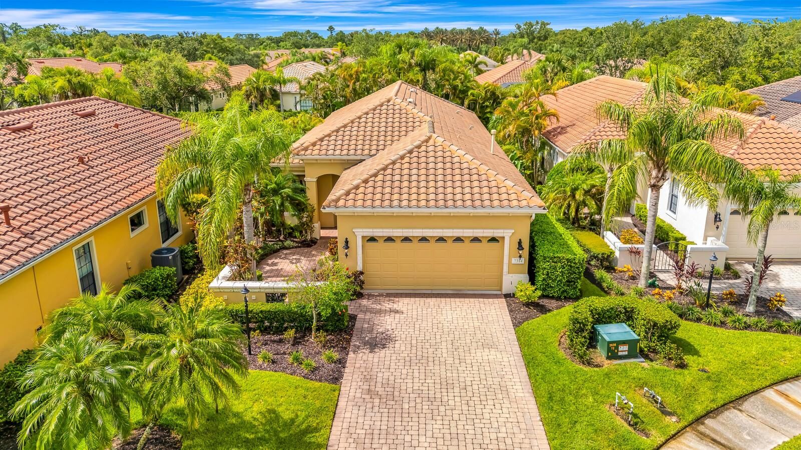 Property Photo: 7314 Wexford Court FL 34202