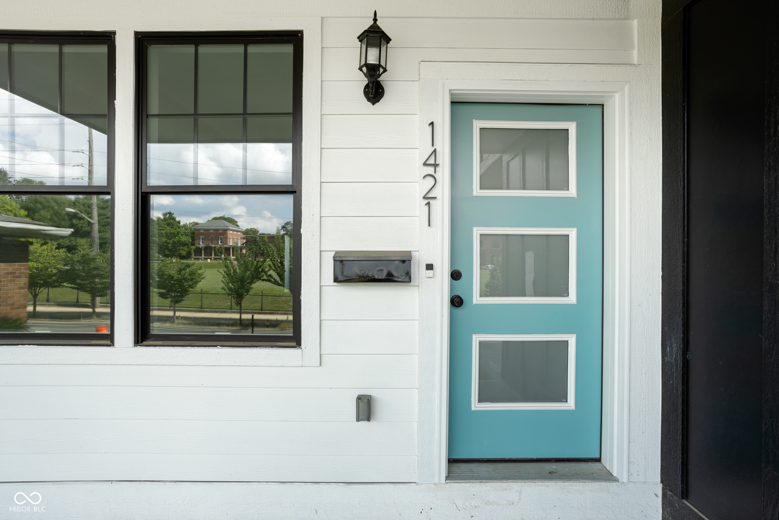 Property Photo: 1421 E Michigan Street IN 46201