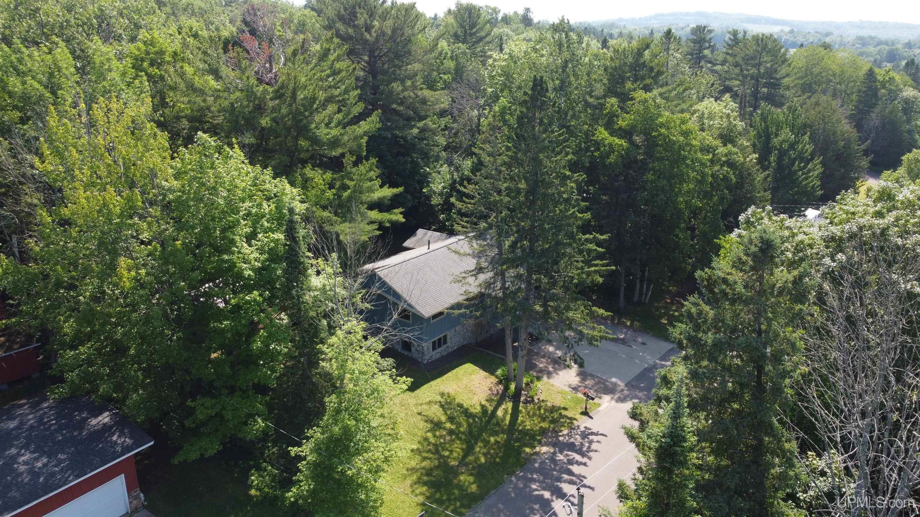 Property Photo: 605 Sibley Avenue MI 49931