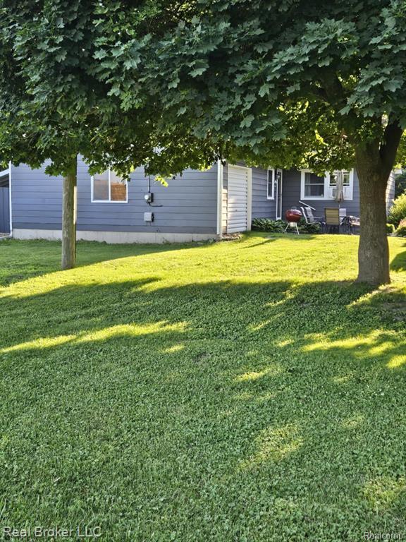 Property Photo: 6620 Jefferson Road MI 48461 9735