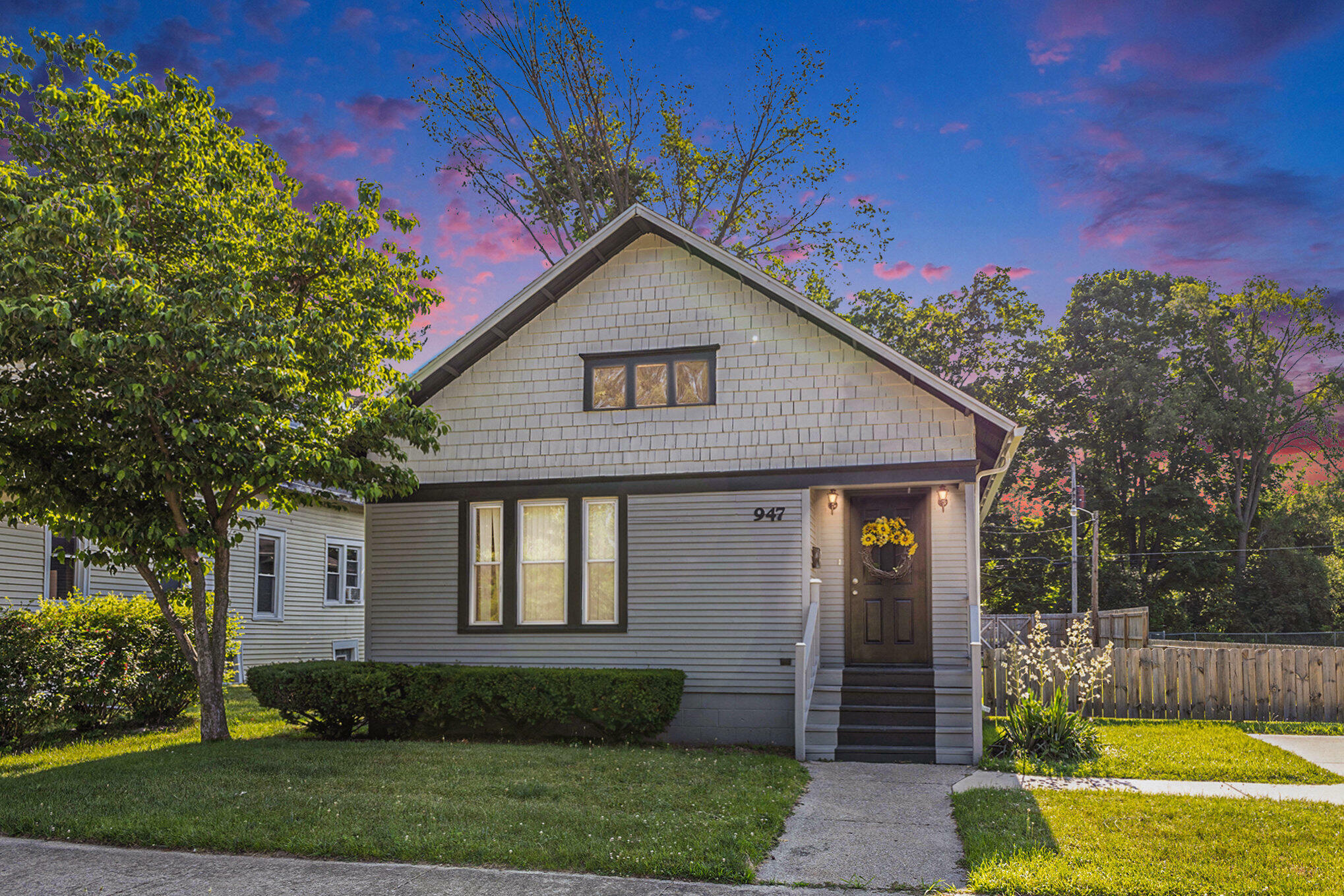 Property Photo: 947 Pearl Street MI 49022