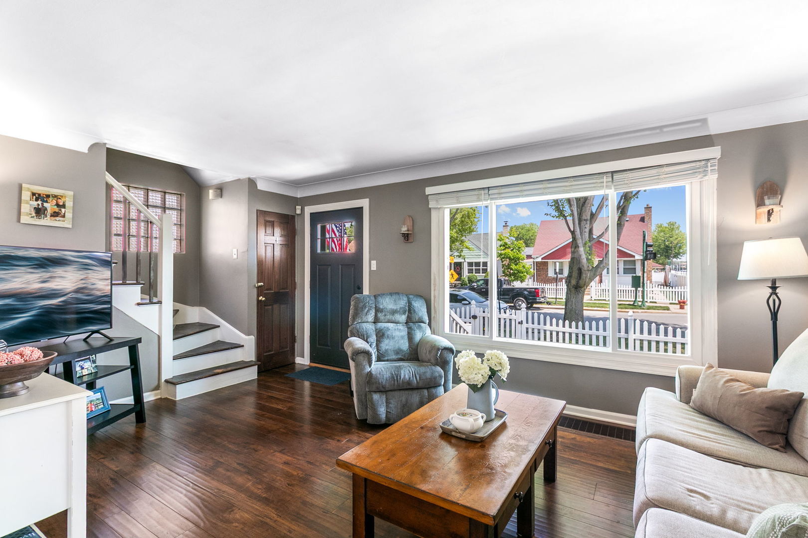 Property Photo: 11476 S Homan Avenue IL 60655