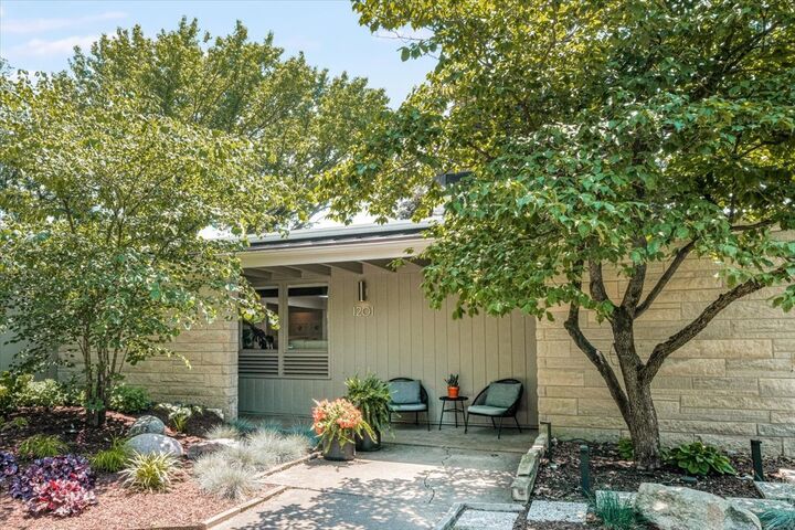 Property Photo: 1201 Waverly Drive IL 61821