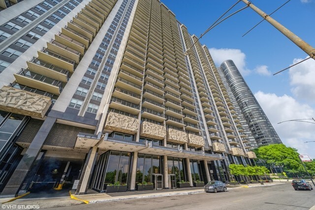 Property Photo: 400 E Randolph Street 2622 IL 60601