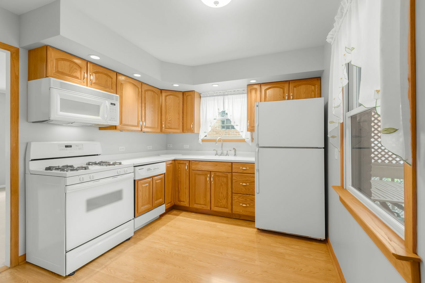 Property Photo: 3941 Wesley Avenue IL 60402