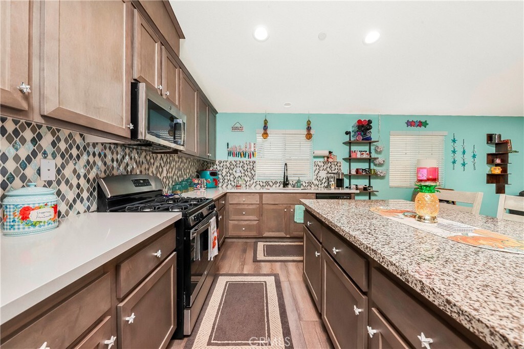 13344 Hyacinth Court  Victorville CA 92392 photo