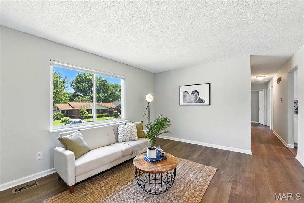 Property Photo:  2390 Wharton Court  MO 63031 