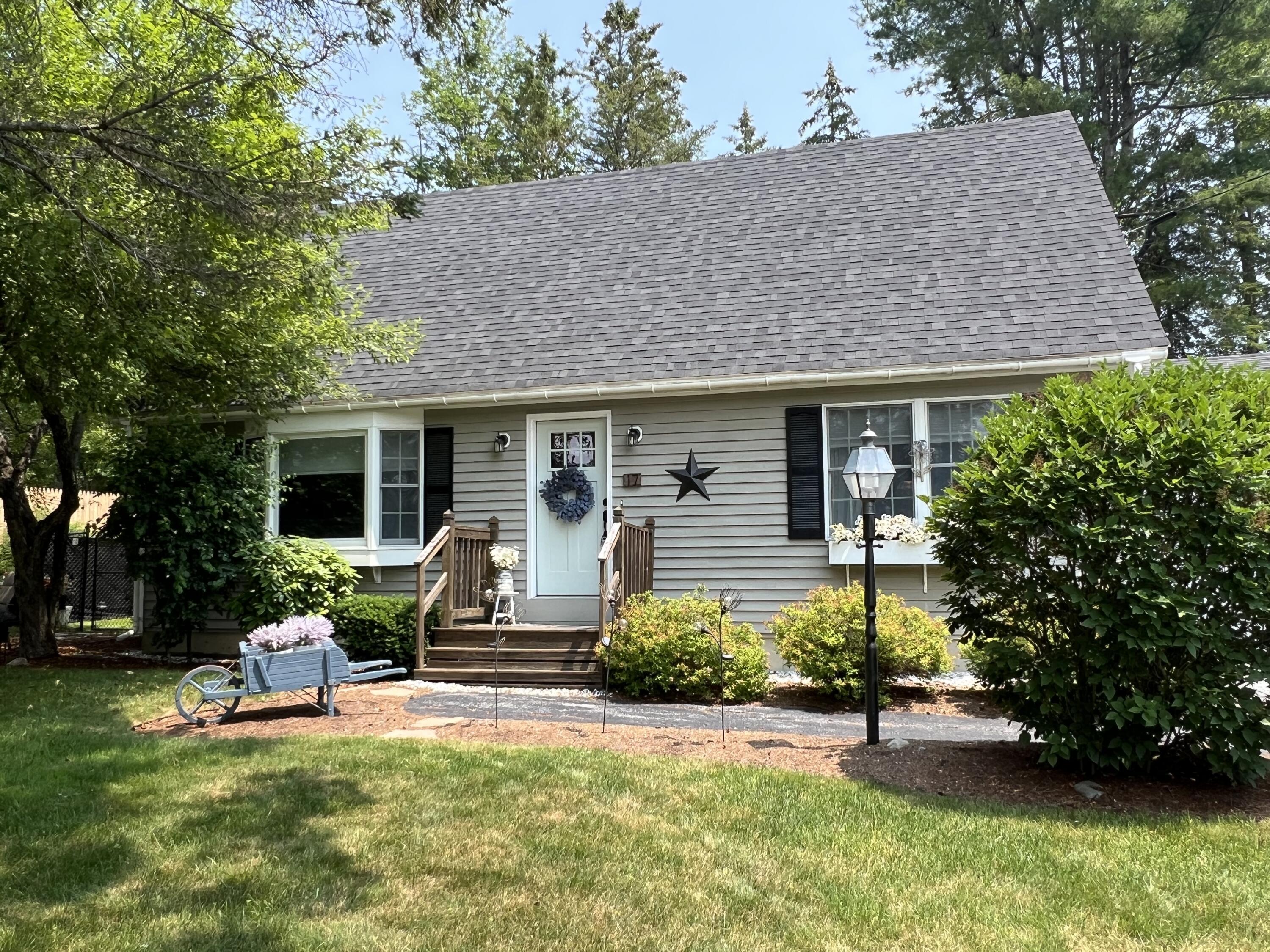 Property Photo: 17 Fieldstone Drive ME 04401