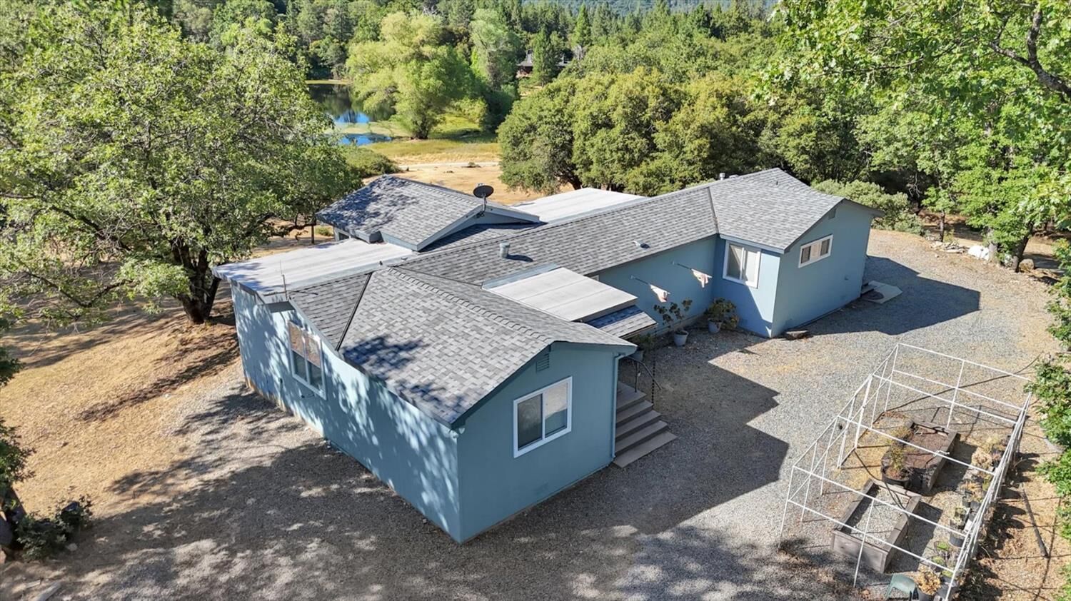 Property Photo: 10114 Francisco Lane CA 95959