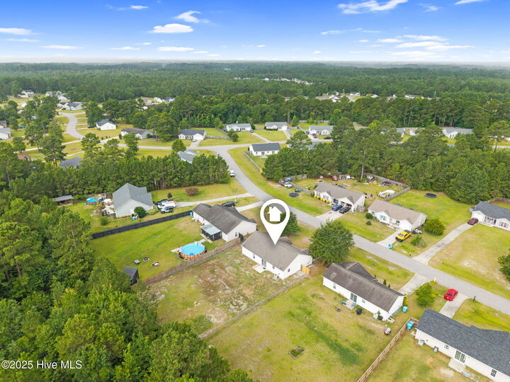 Property Photo: 308 Snow Bell Court NC 28574