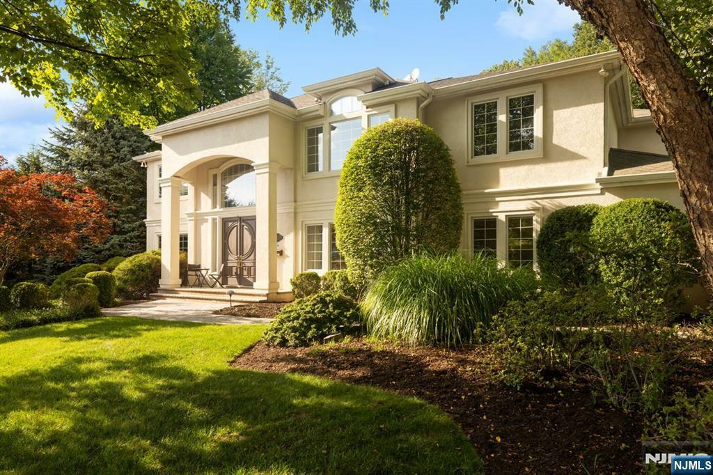 Property Photo: 8 Church Court NJ 07624
