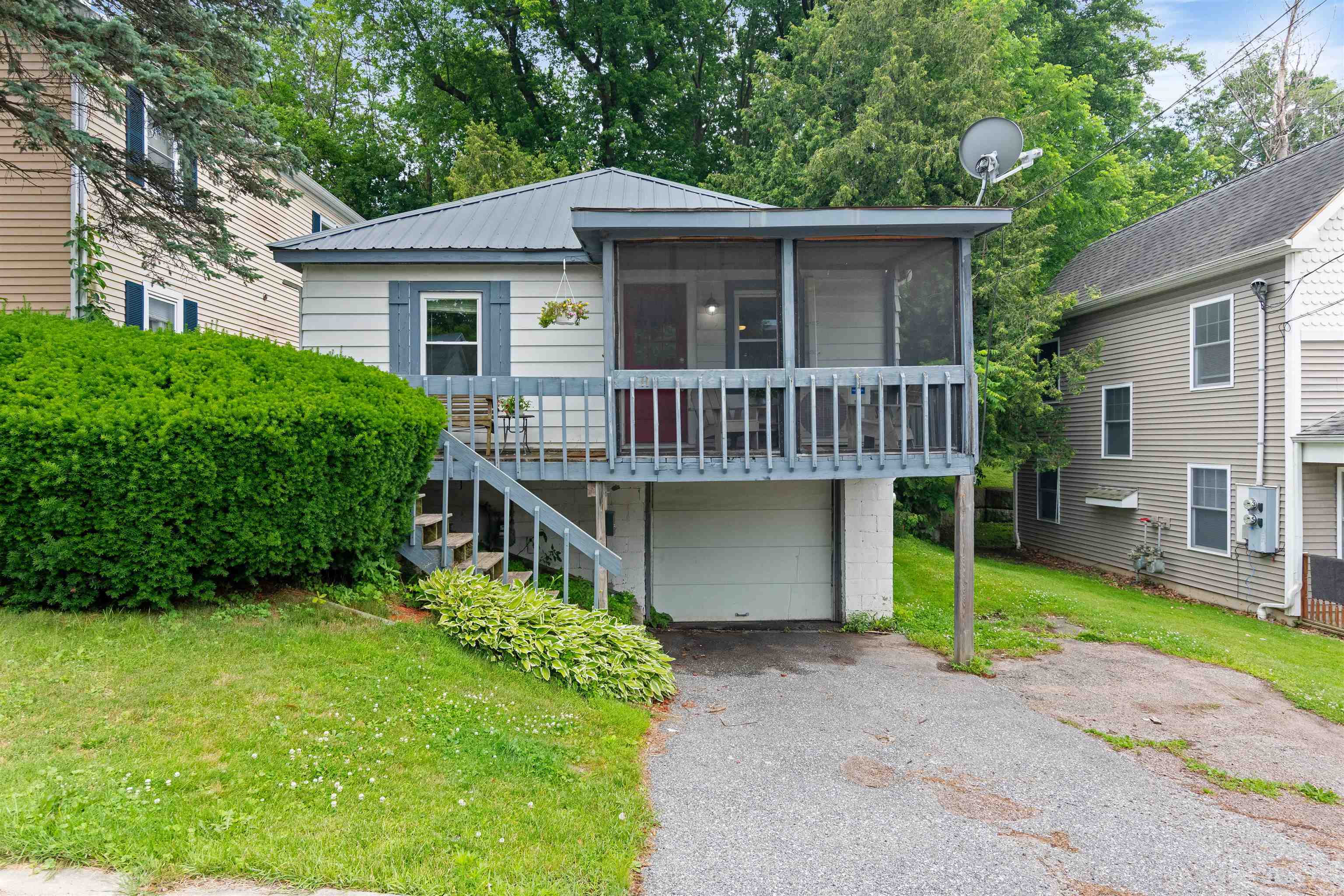 11 Russell Street  Winooski VT 05404 photo
