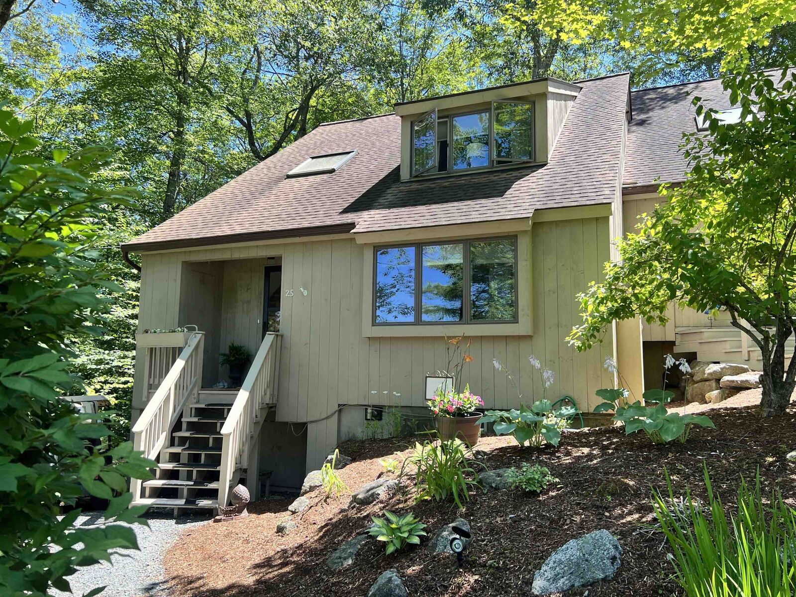 Property Photo:  25 Niblick Lane  NH 03753 
