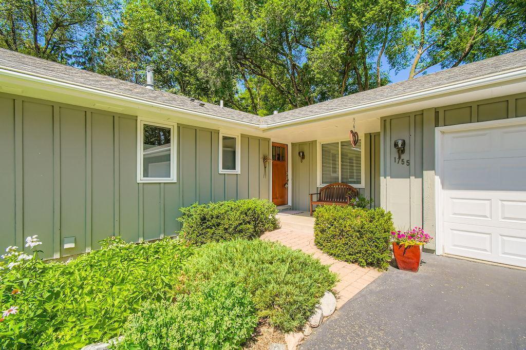 Property Photo:  1755 Ranier Lane N  MN 55447 