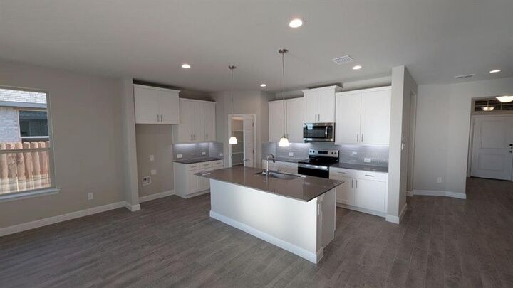 Property Photo:  1241 Beltway Lane  TX 76048 