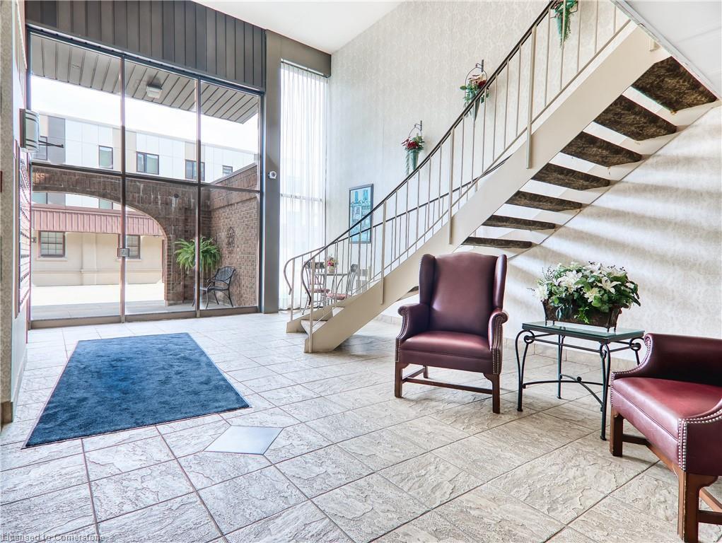 Property Photo: 276 Oakdale Avenue 110 ON L2P 3S5