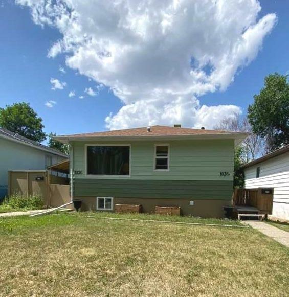 Property Photo: 1036 12B Street S AB T1K 1R8