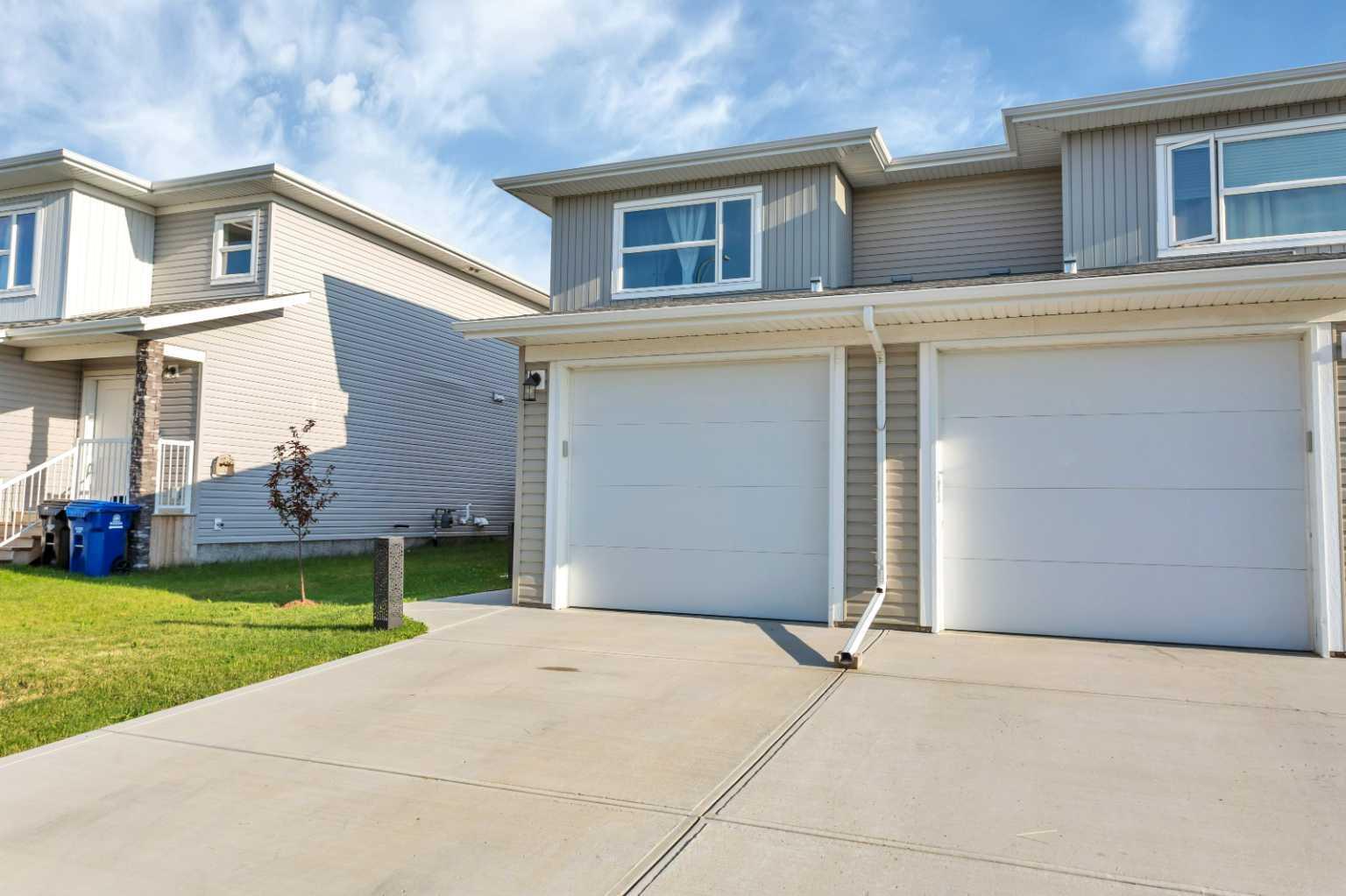 Property Photo:  98 Ava Crescent  AB T4M 0M8 