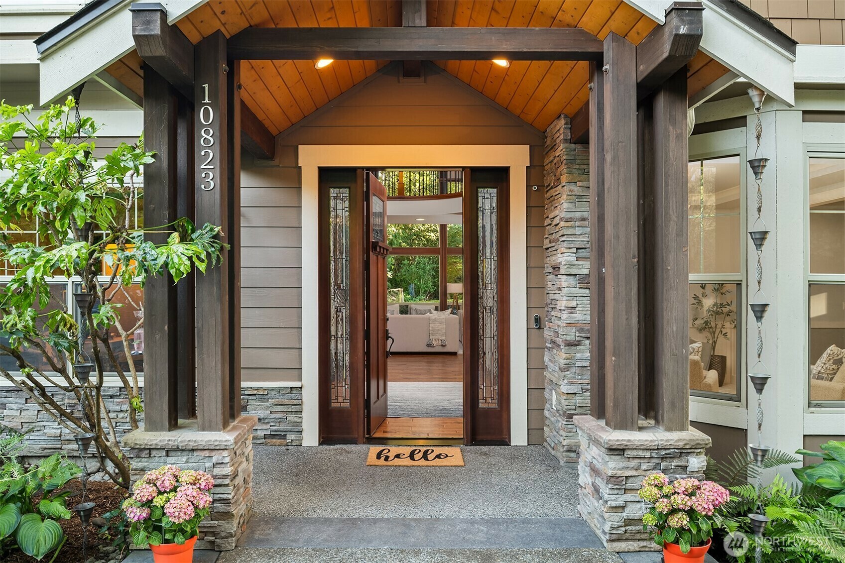 Property Photo: 10823 NE 108th Street WA 98033