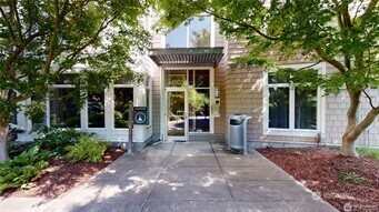 Property Photo: 190 Harbor Square Loop NE C-230 WA 98110