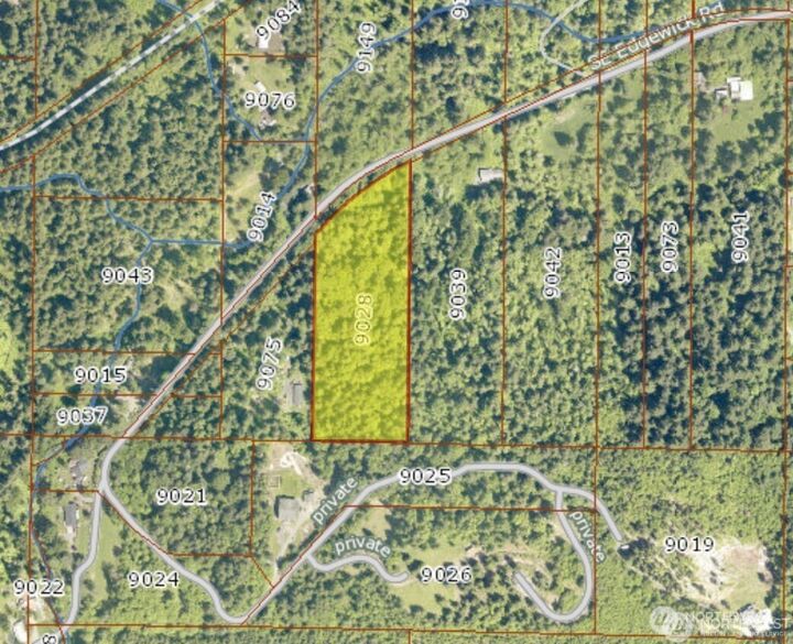 Property Photo: 44701 SE Edgewick Road WA 98045