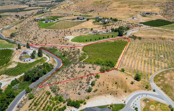Property Photo: 200 Lakayuse Road WA 98831