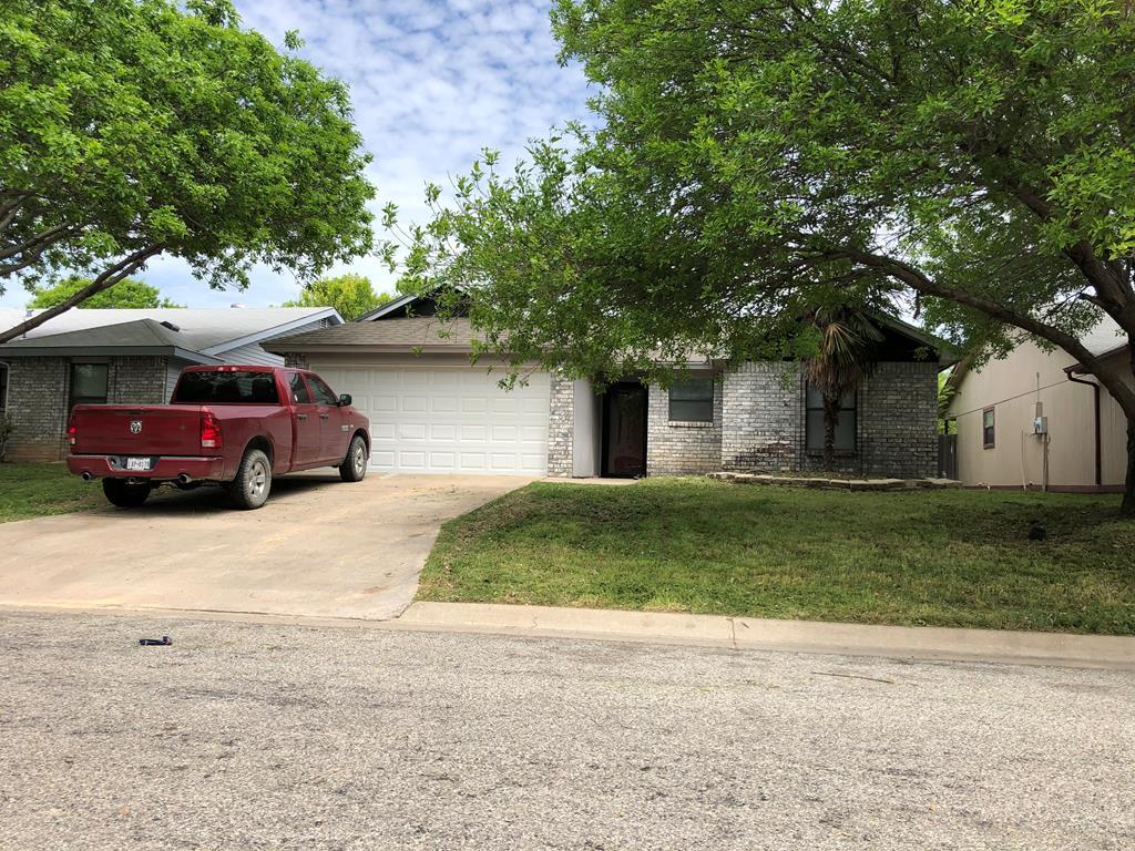 Property Photo: 1218 Tres Rios Circle TX 76905