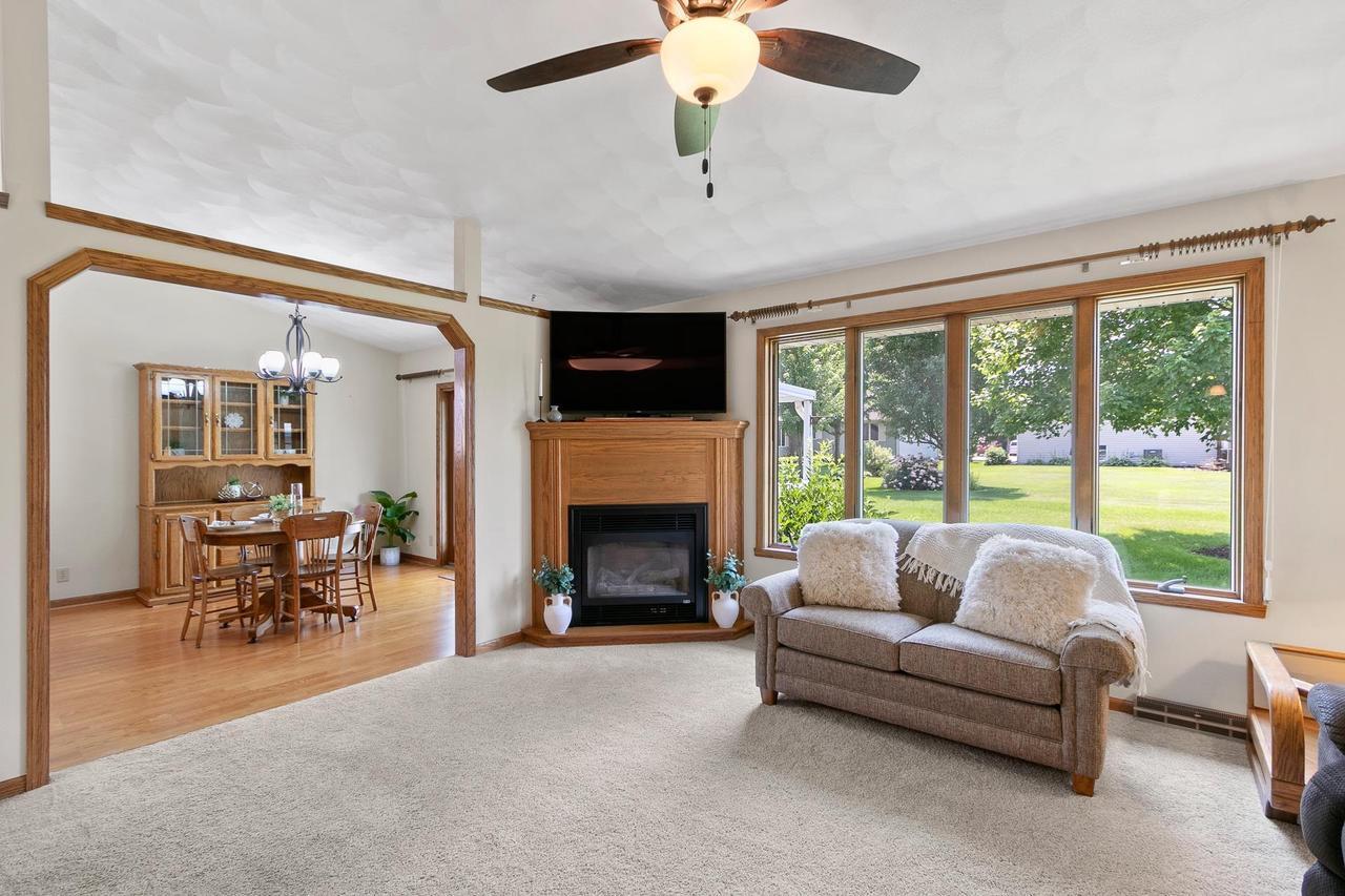 Property Photo: 4338 East Fieldcrest Drive WI 53546