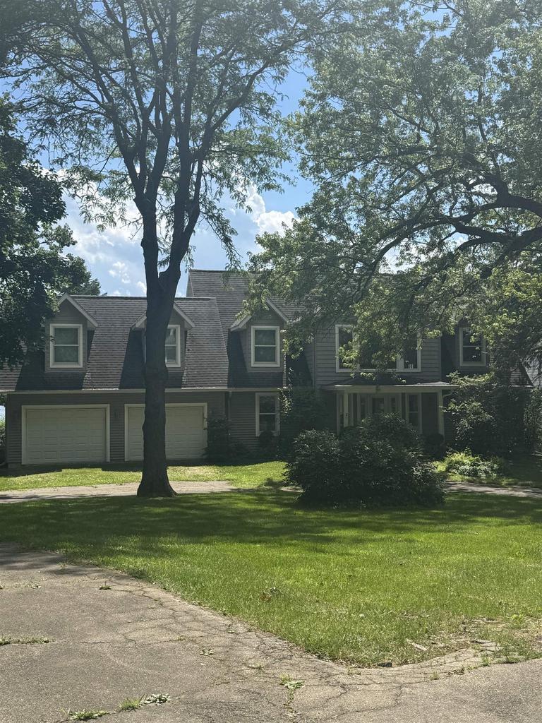 Property Photo:  W1053 & W1049 Illinois Avenue  WI 54941 