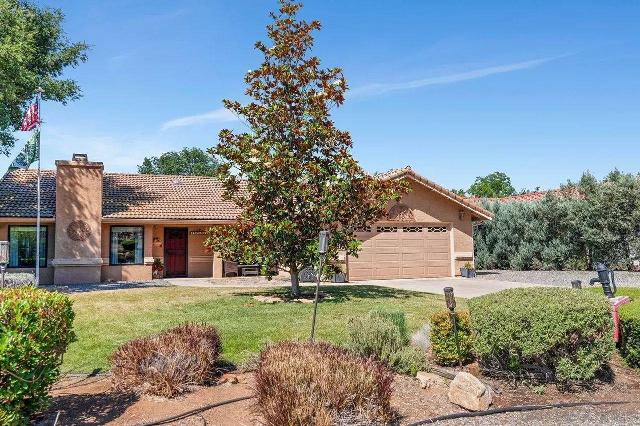 Property Photo: 25657 Bellemore Dr CA 92065
