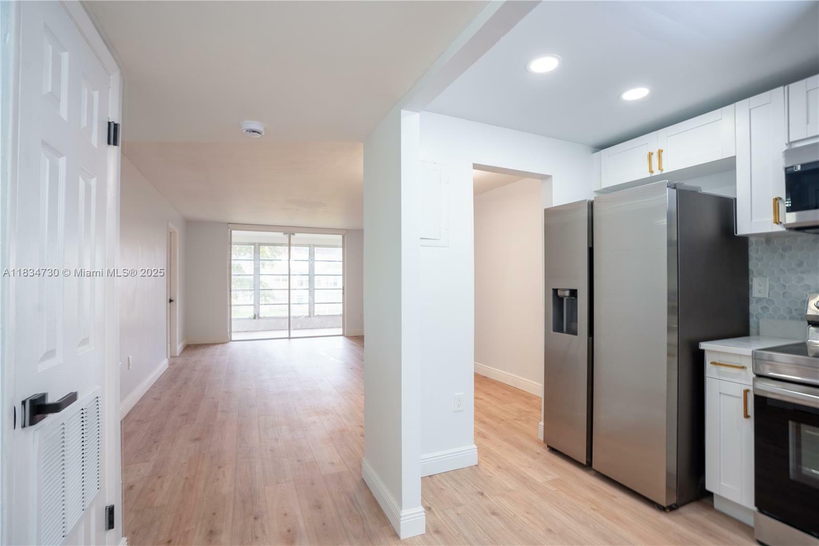 Property Photo: 9601 Sunrise Lakes Blvd 311 FL 33322