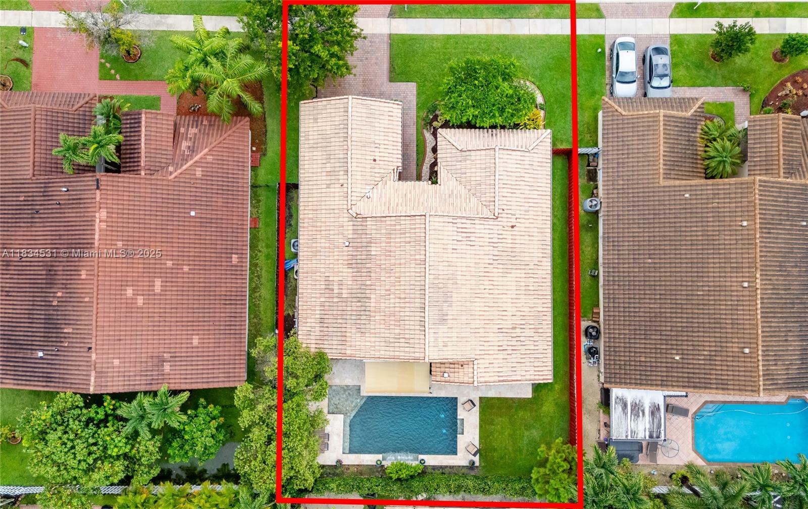Property Photo: 1583 SW 191st Ave FL 33029