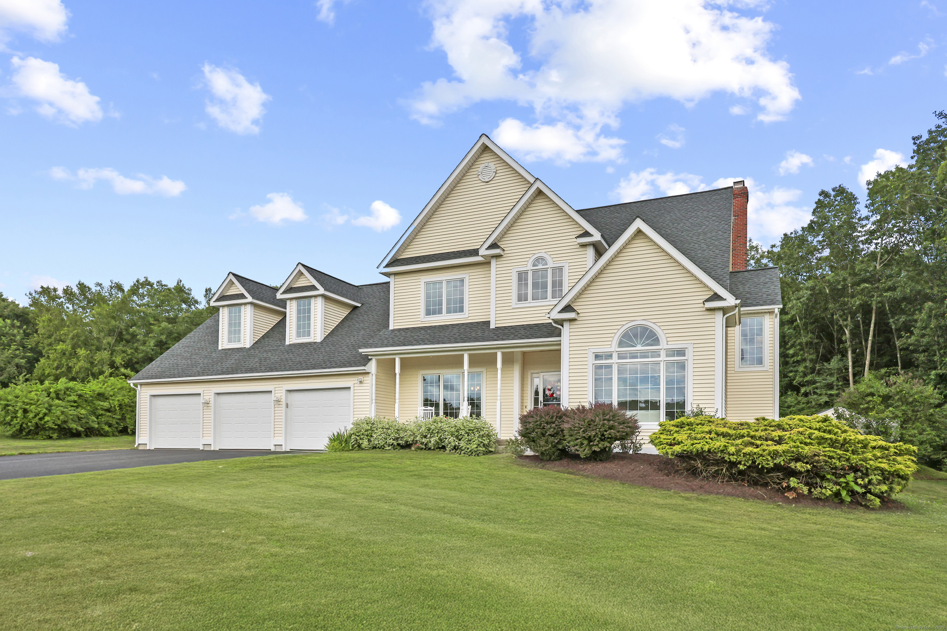 Property Photo: 27 Hills Lane CT 06248