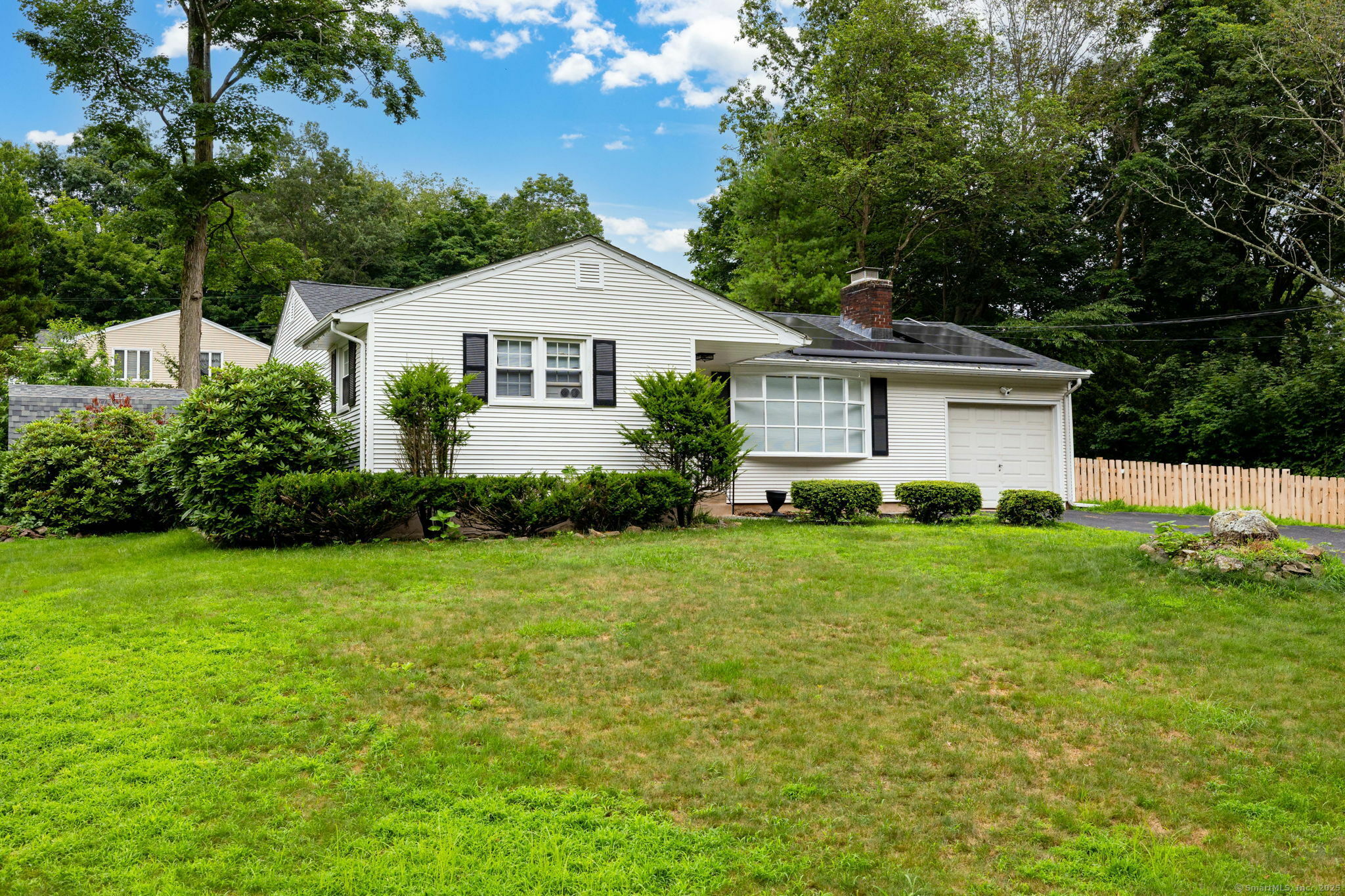 Property Photo:  47 Dogwood Lane  CT 06450 