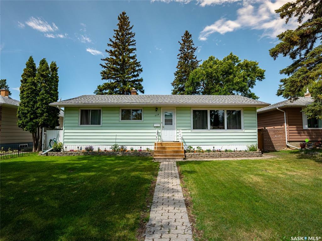 Property Photo: 710 Forget Street SK S4T 4X2