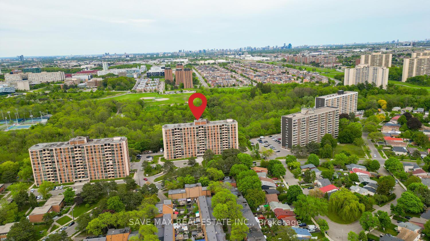 Property Photo: 335 Driftwood Avenue 610 ON M3N 2P3