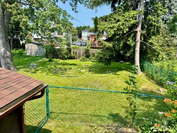 Property Photo:  232 Munroe Avenue  ON K9H 1H8 