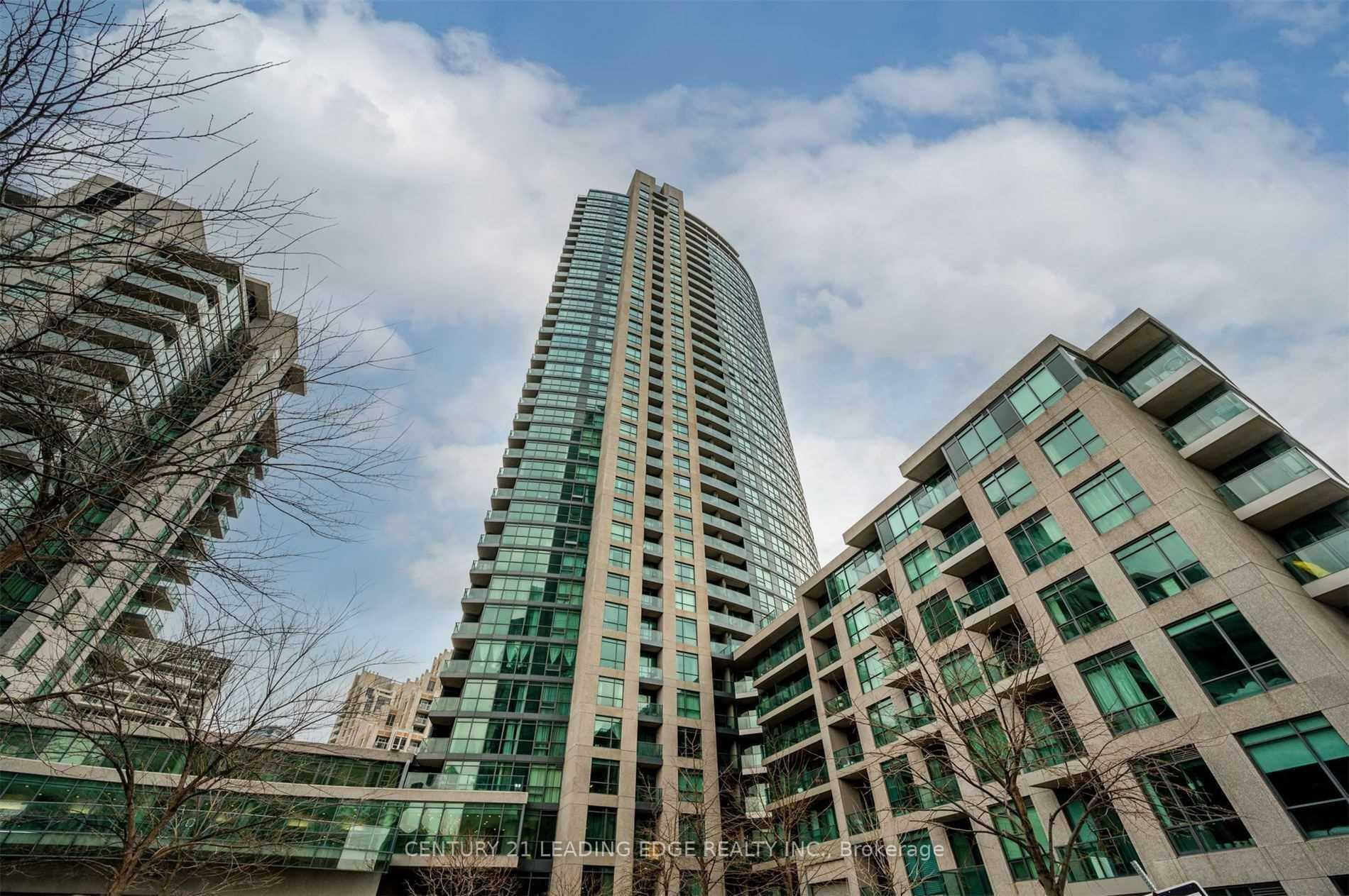 Property Photo: 170 Fort York Boulevard 1512 ON M5V 0E6
