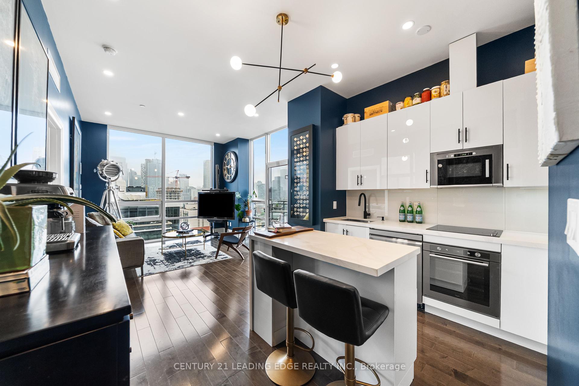 Property Photo: 460 Adelaide Street E Ph203 ON M5A 0E7
