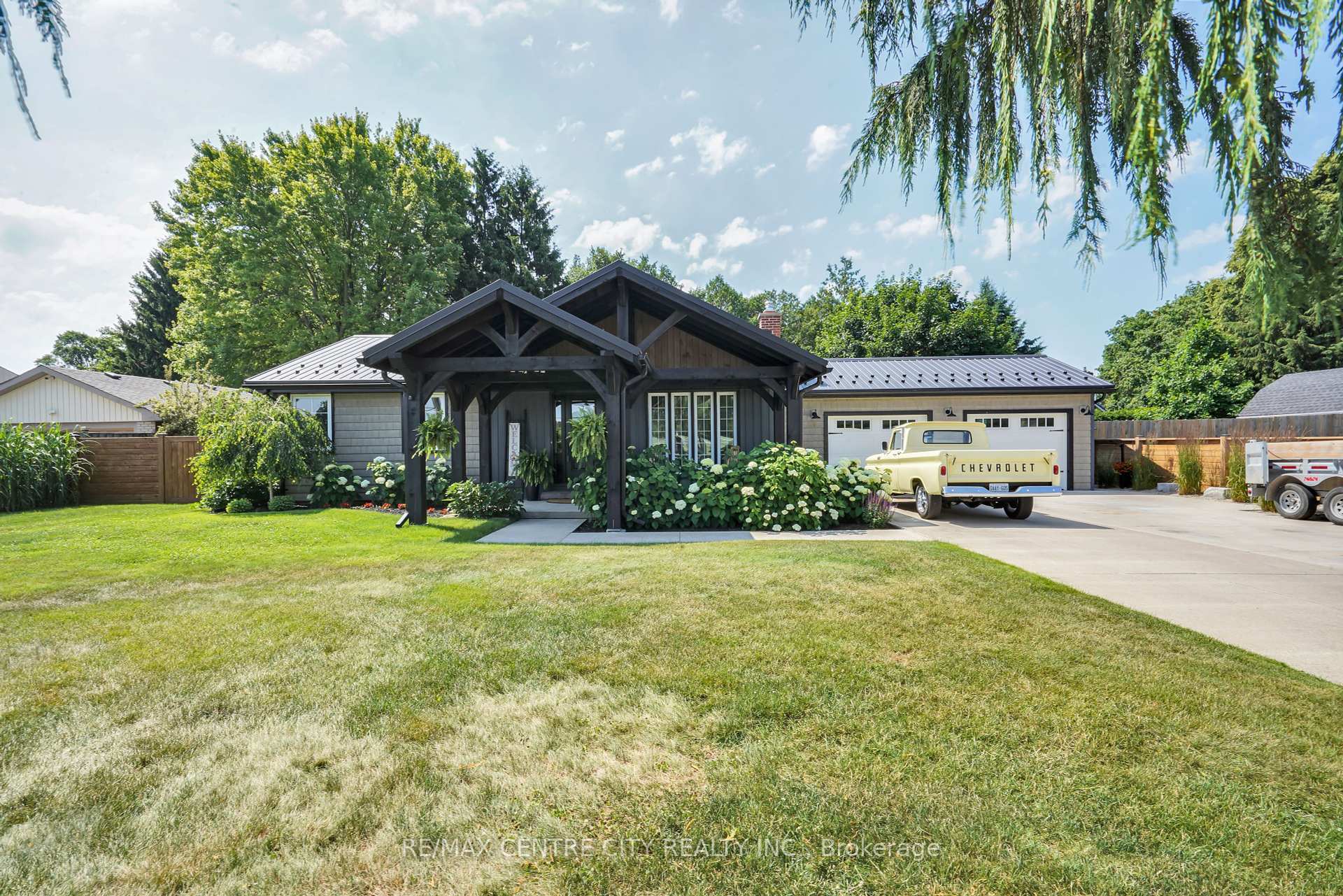 Property Photo: 42641 Southdale Line ON N5R 1C1
