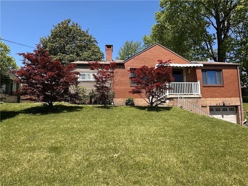 Property Photo:  4517 Lebanon Church Rd  PA 15122 