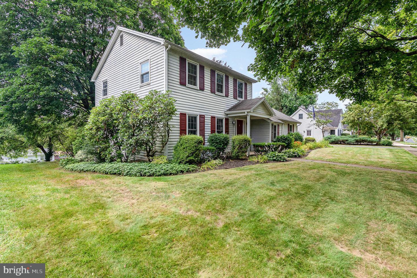 Property Photo: 5221 Meadowbrook Drive PA 17050