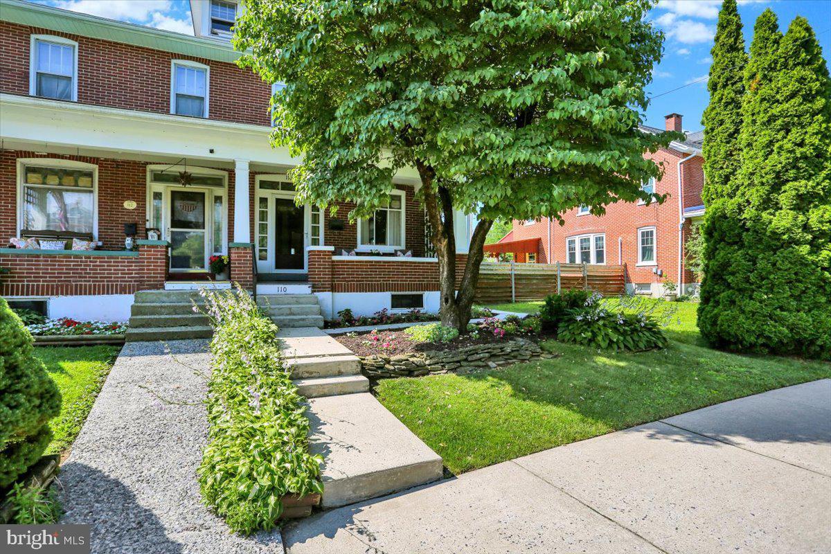 Property Photo:  110 E Smith Street  PA 19562 