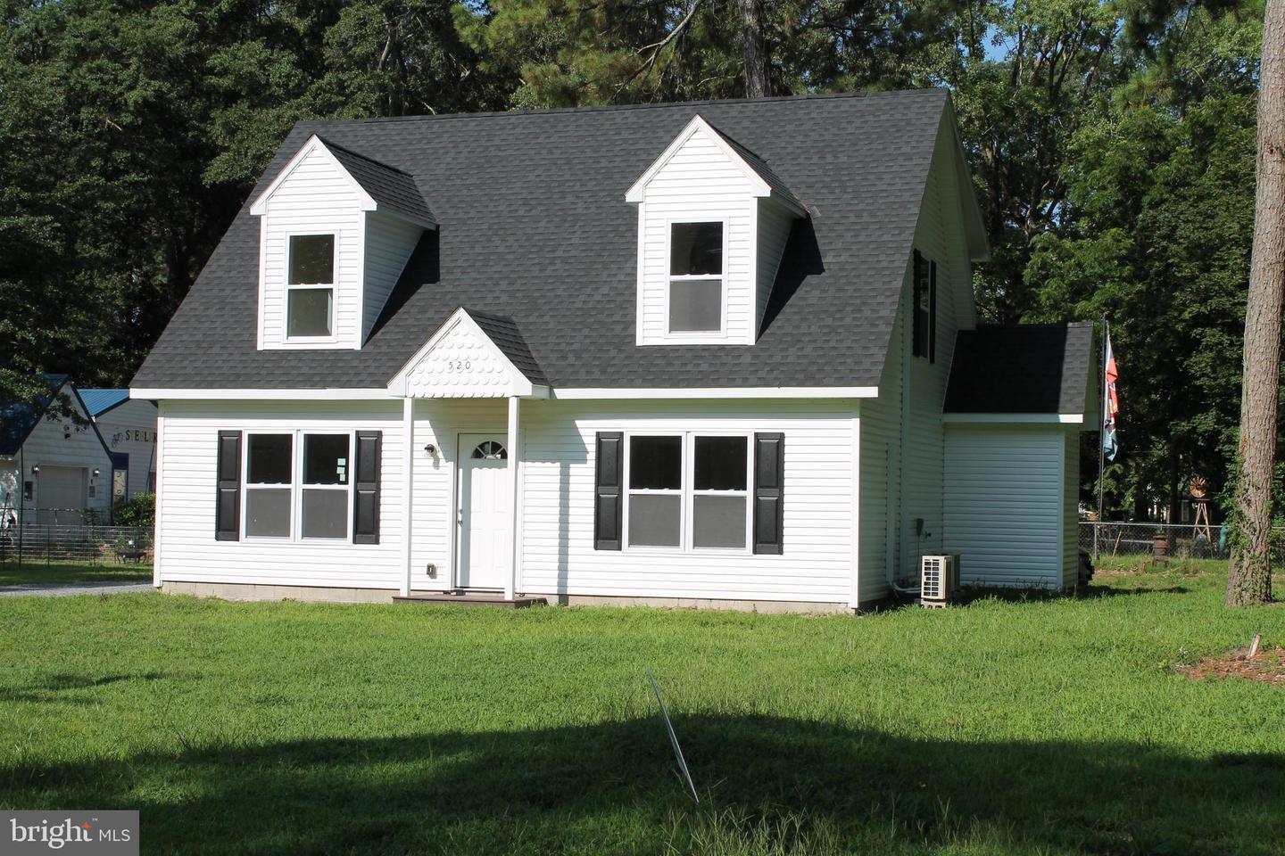Property Photo:  520 Clyde Avenue  MD 21826 