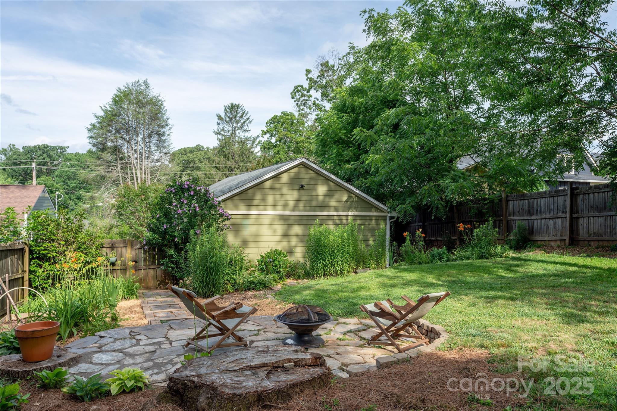 Property Photo: 62 Rumbough Place NC 28806