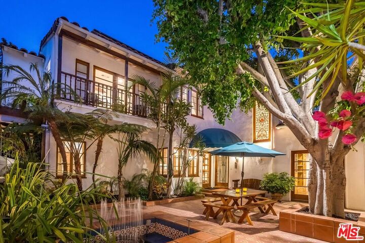 Property Photo:  7825 Hillside Ave  CA 90046 