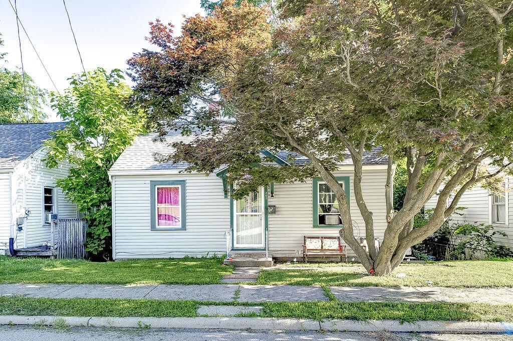 Property Photo: 261 Superior Street OH 44902