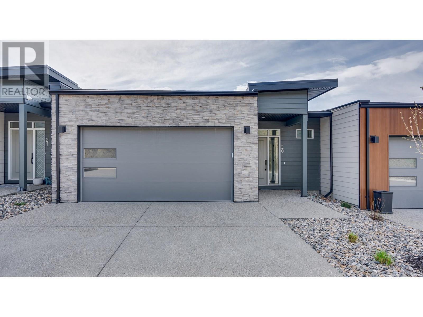 Property Photo: 7735 Okanagan Hills Boulevard 20 BC V1H 0A7